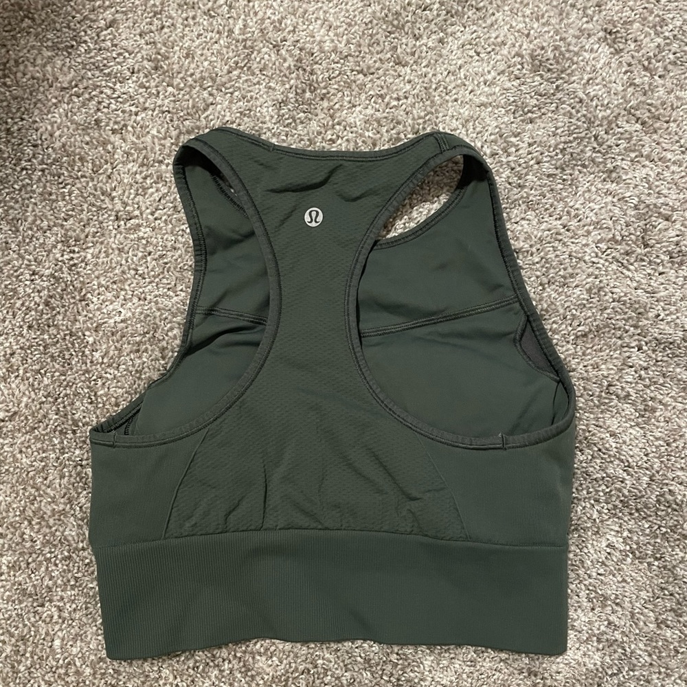 Lululemon bra